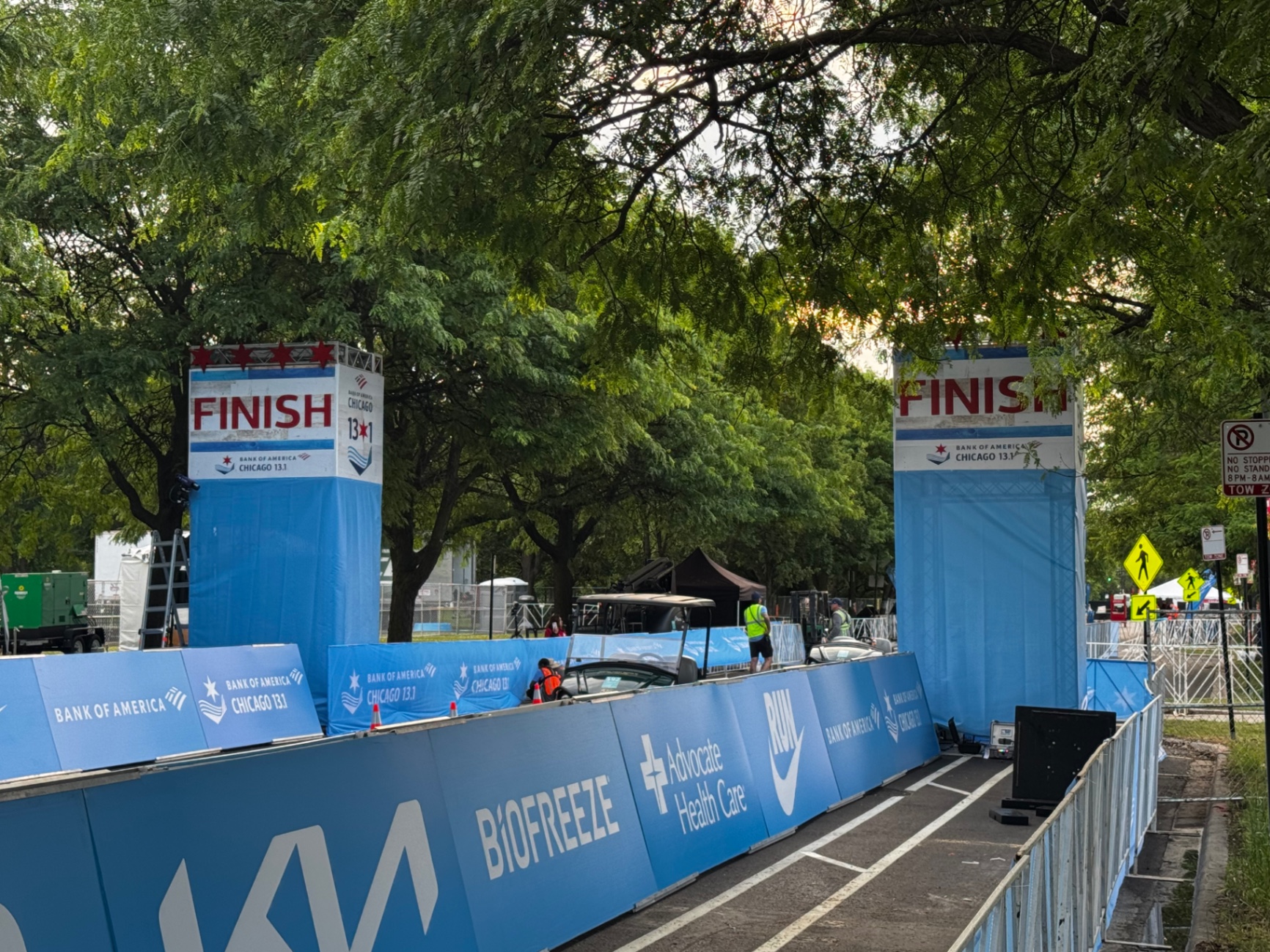 Both Chicago 13.1 finish line arches with sponsor banners along the finish straight